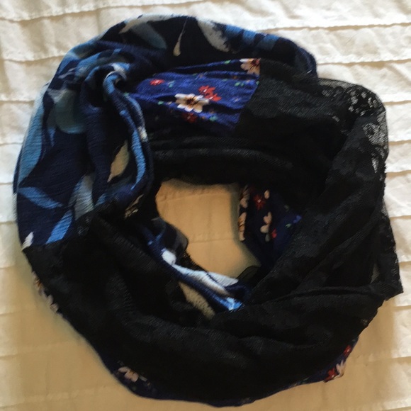 Multi Pattern Infinity Scarf - Picture 3 of 3